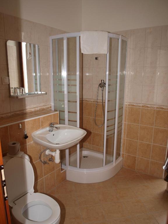 Hotel Oko Nitra Habitación foto